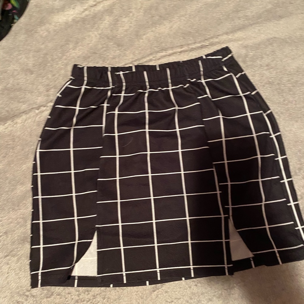 Barley worn clothes from Rowme